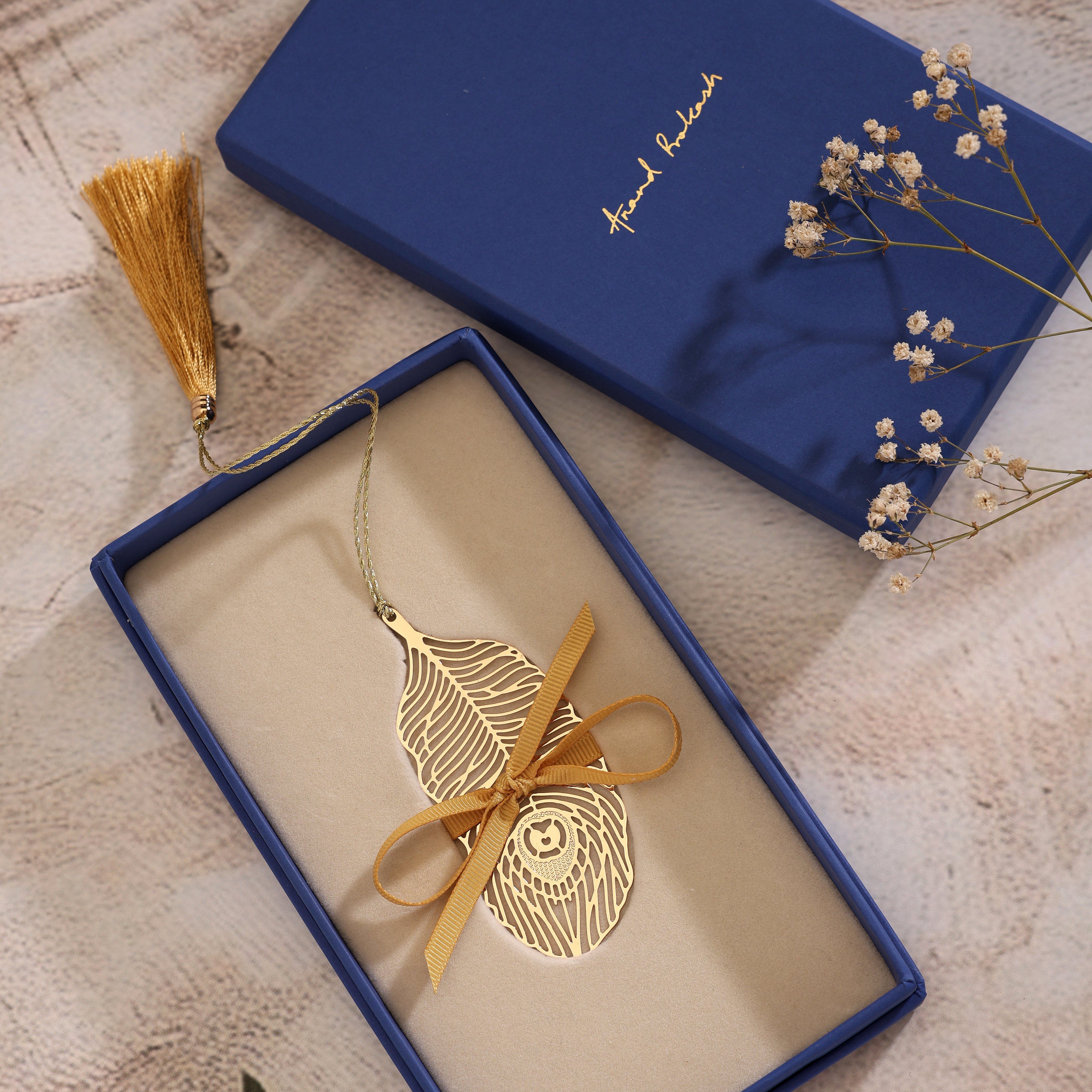 #coating_Gift Box & Bookmark Feather