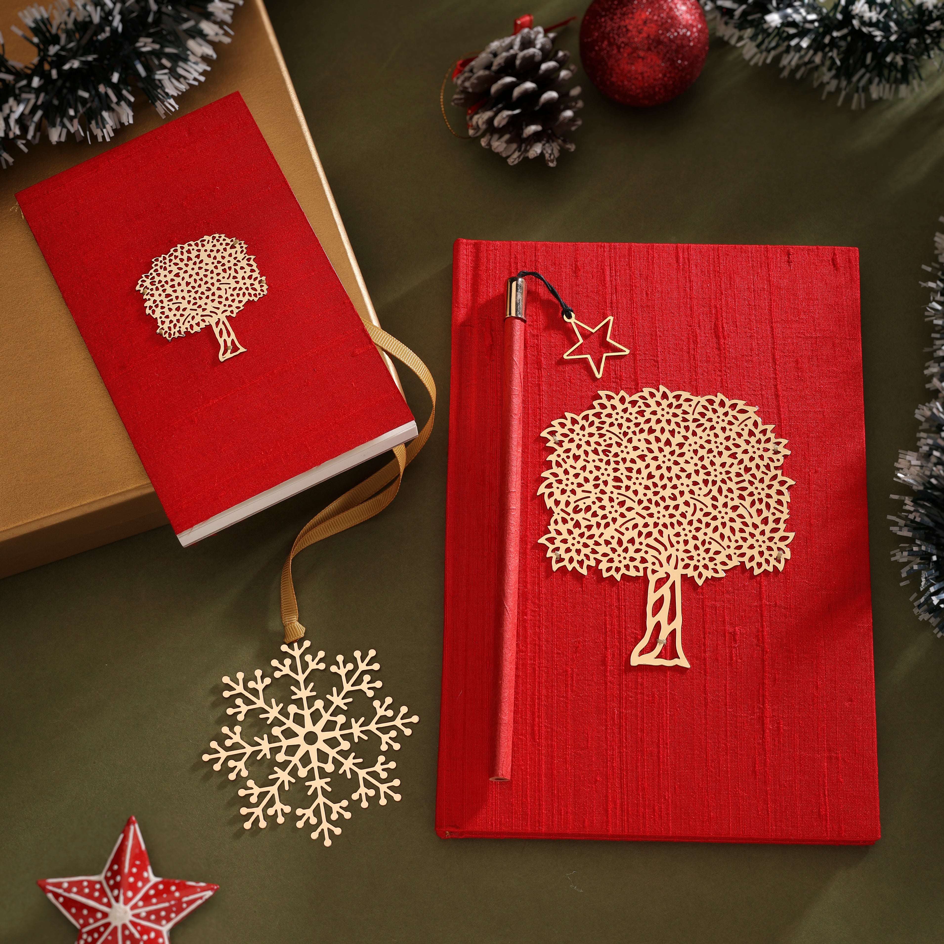 Christmas Themed Box - Red Raw Silk