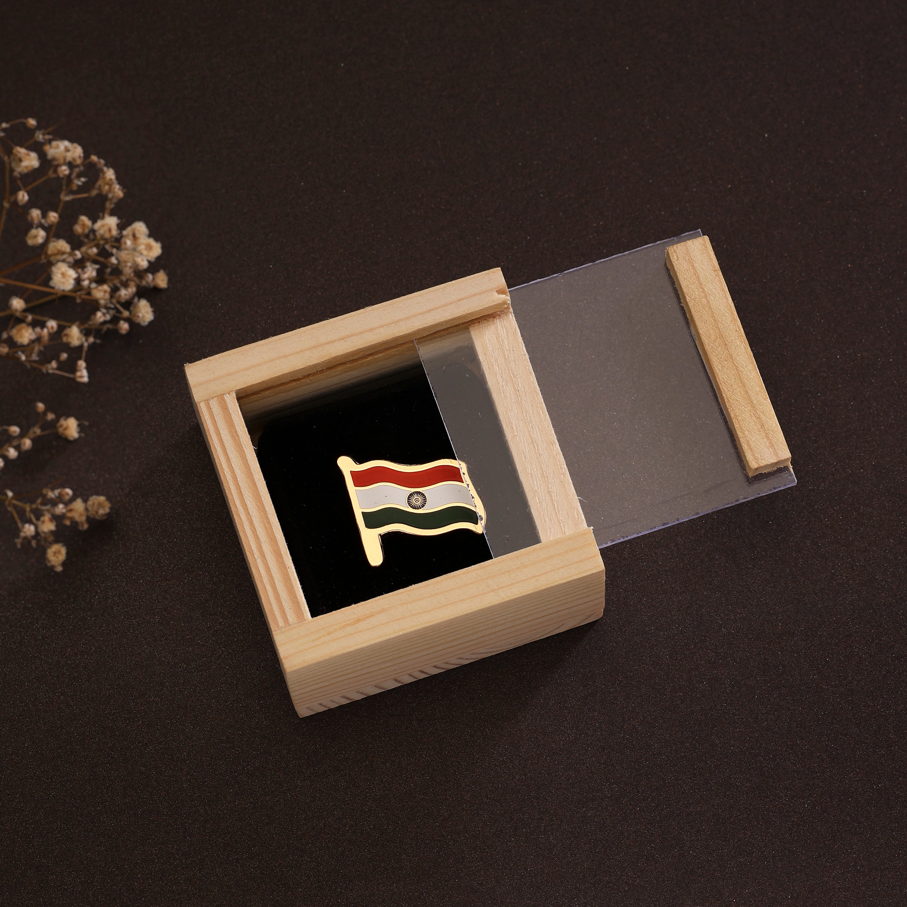 Lapel Pin Flag