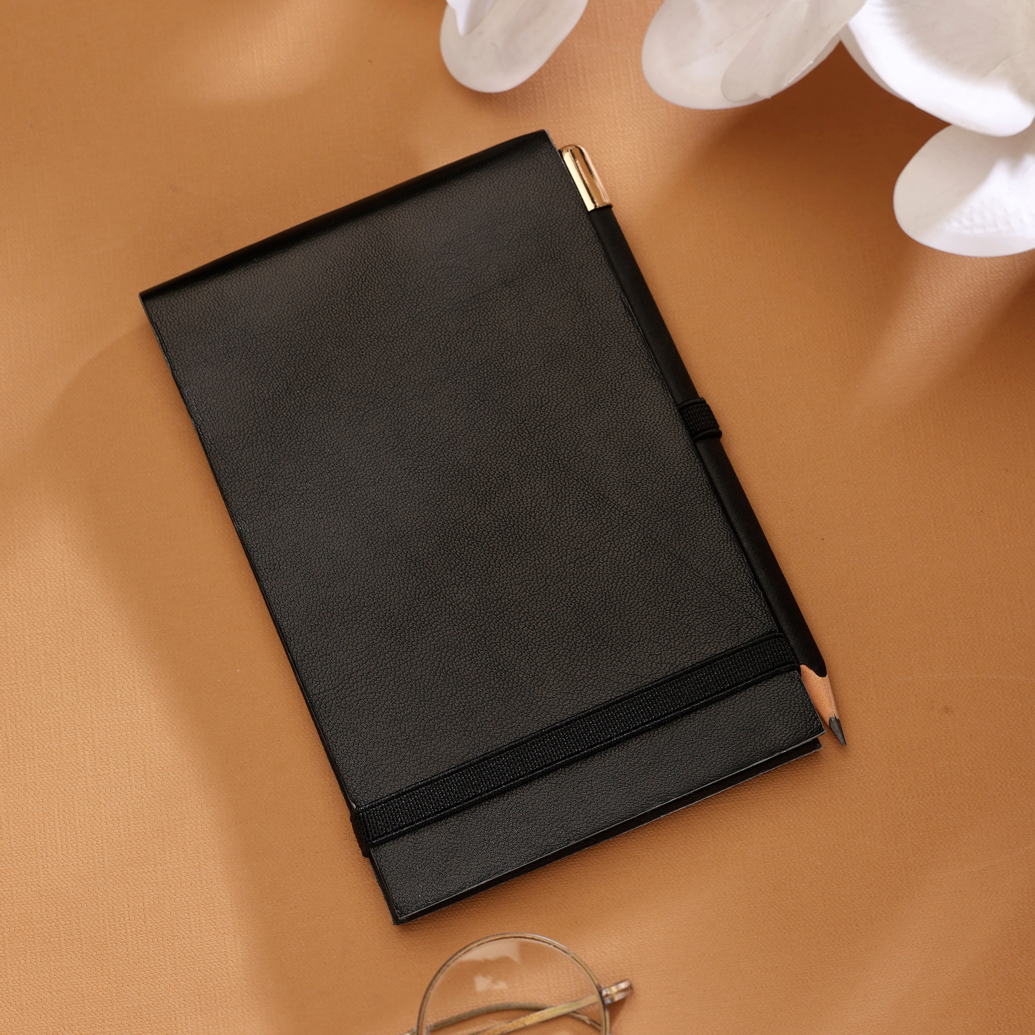 ETERNĀ Leather Reporter Notepad & Pencil