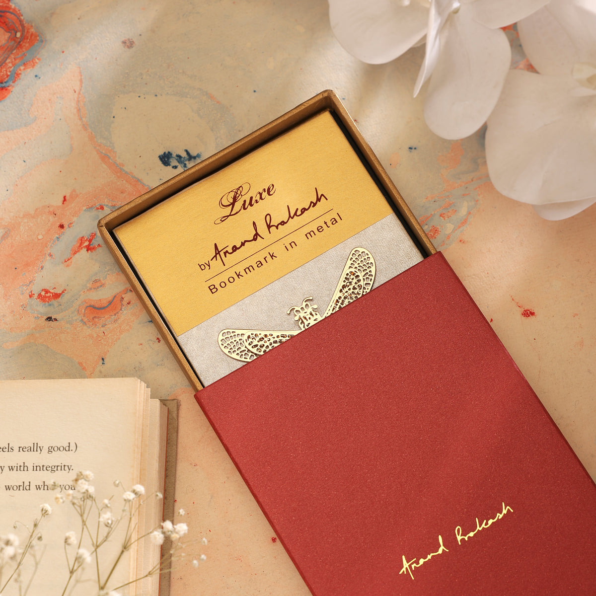 Bookmark Clip Design - Layered Dragonfly