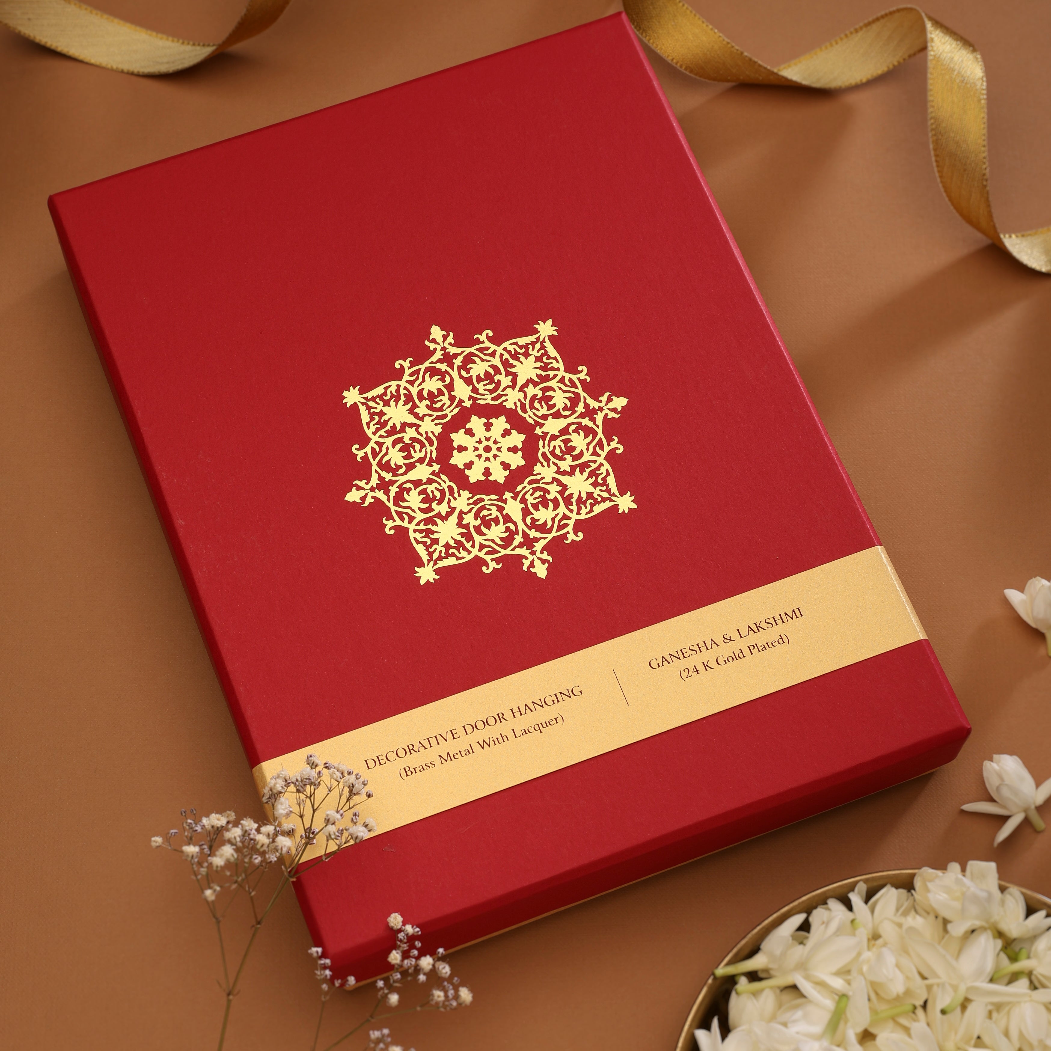 Gift Set - Sri Ganesha & Goddess Mahalaxmi + Door Hanging