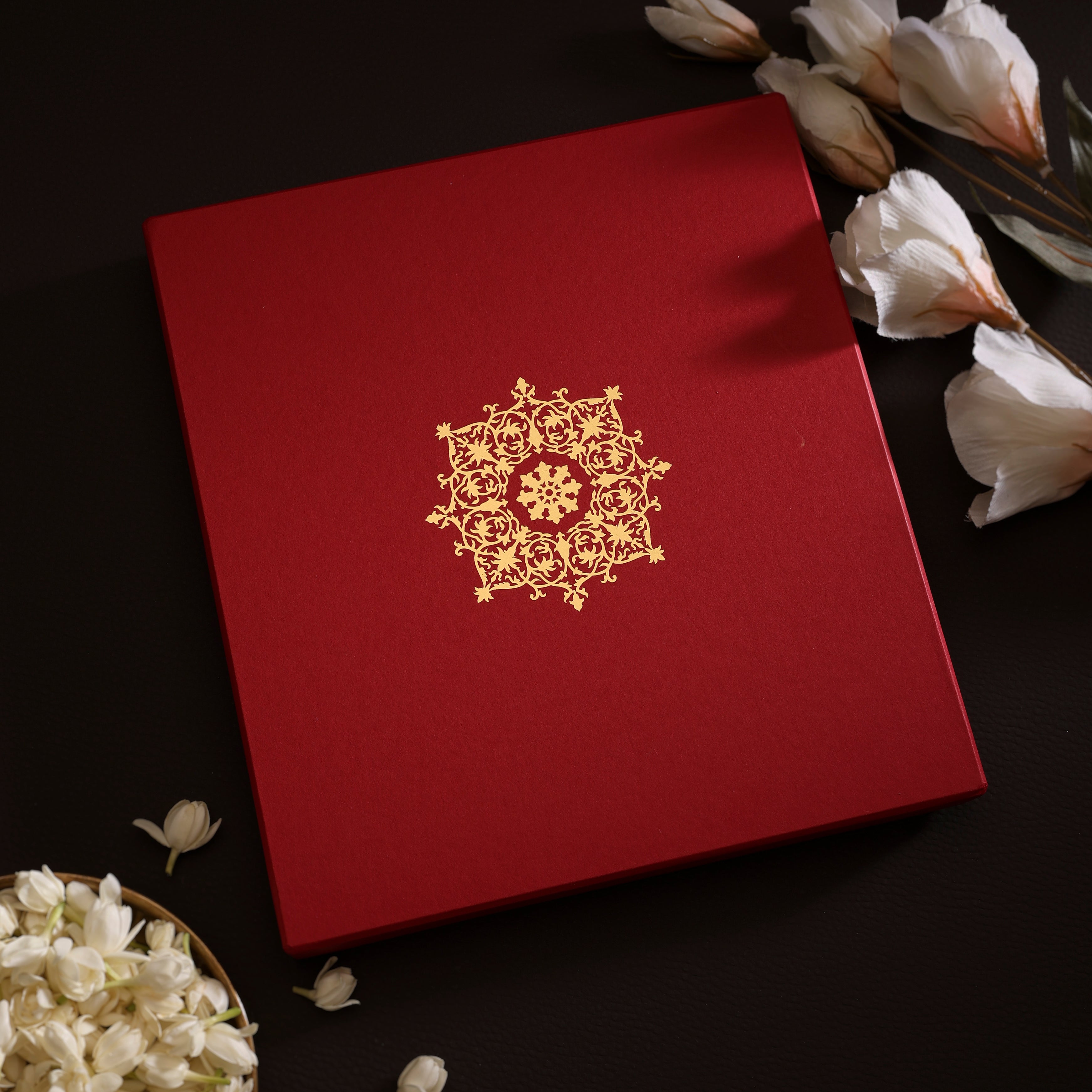 Gift Set - Prabha Mandala Tealight Holders & Door Hanging