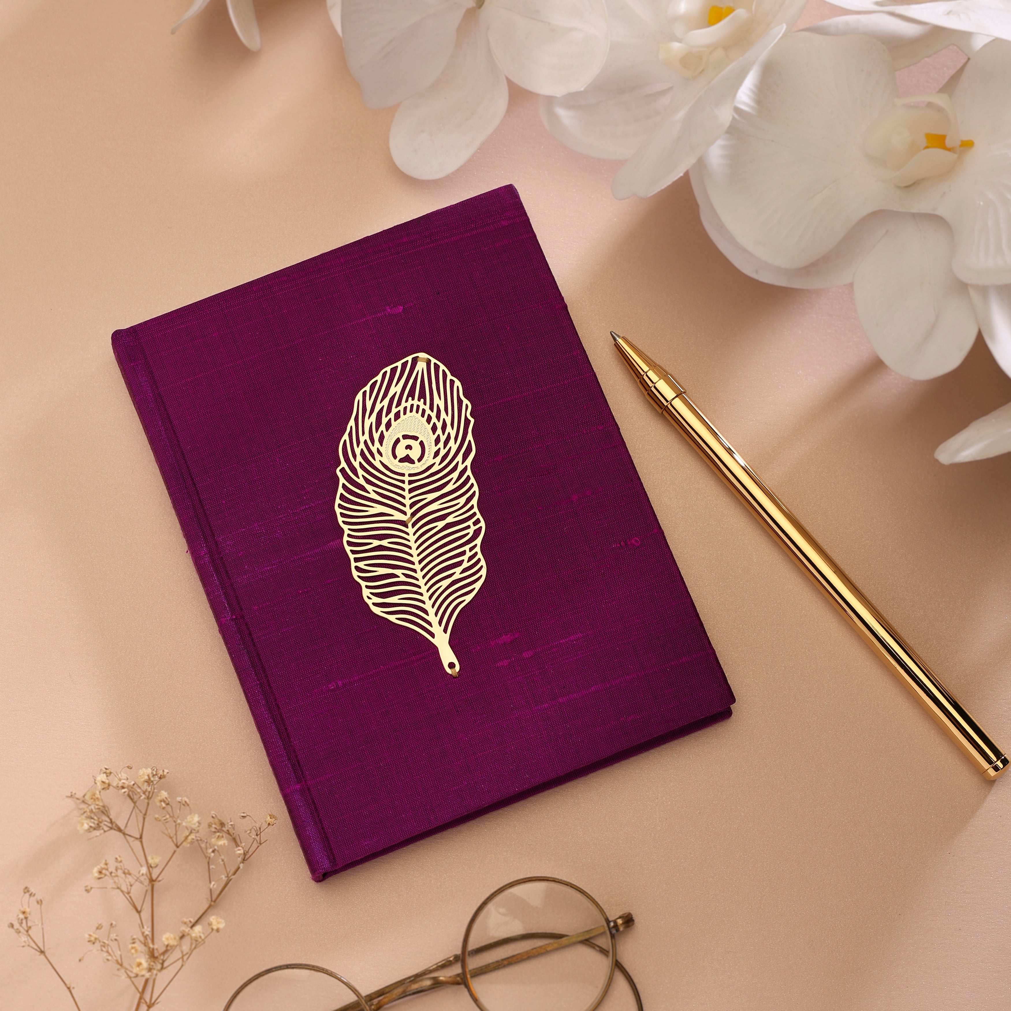 Silk & Feather Journal With Goldplated Pen