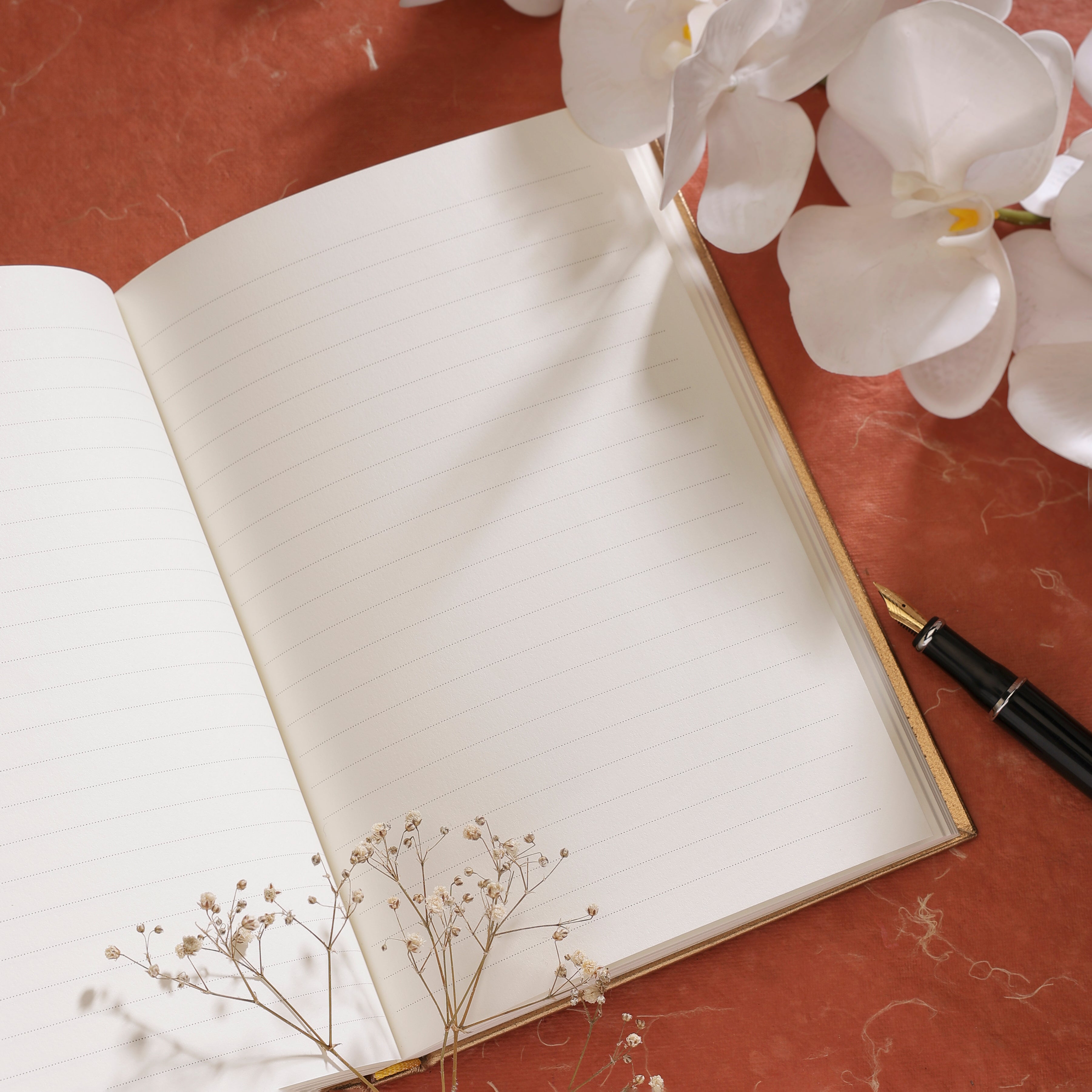 AUREA Leather Journal - Antique Gold