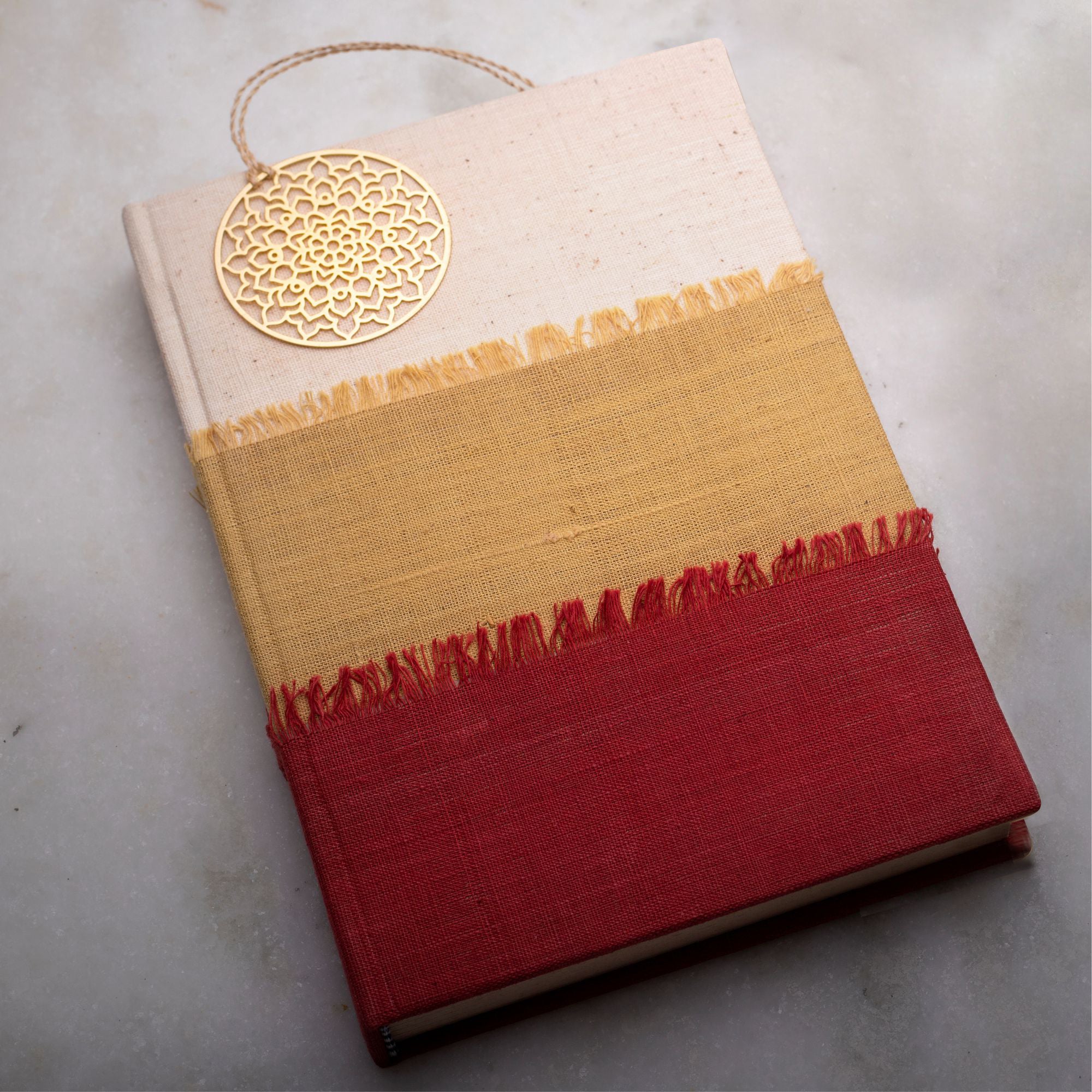 #style_Large Ruled (14.3 X 21.1 cms)