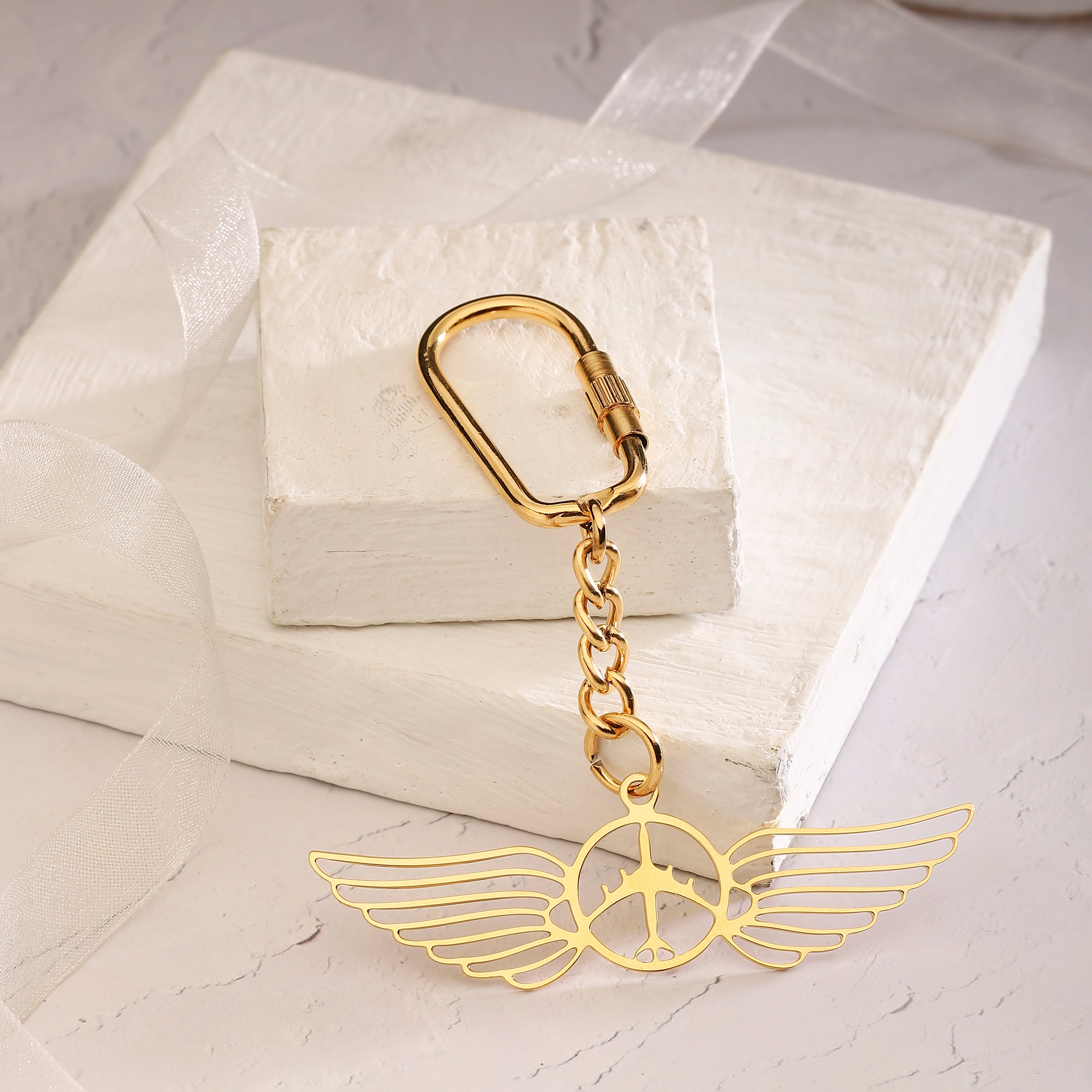 K18YG スイングデザインチャーム Pilot Wings Keychain: Gold-Plated | Anand Prakash