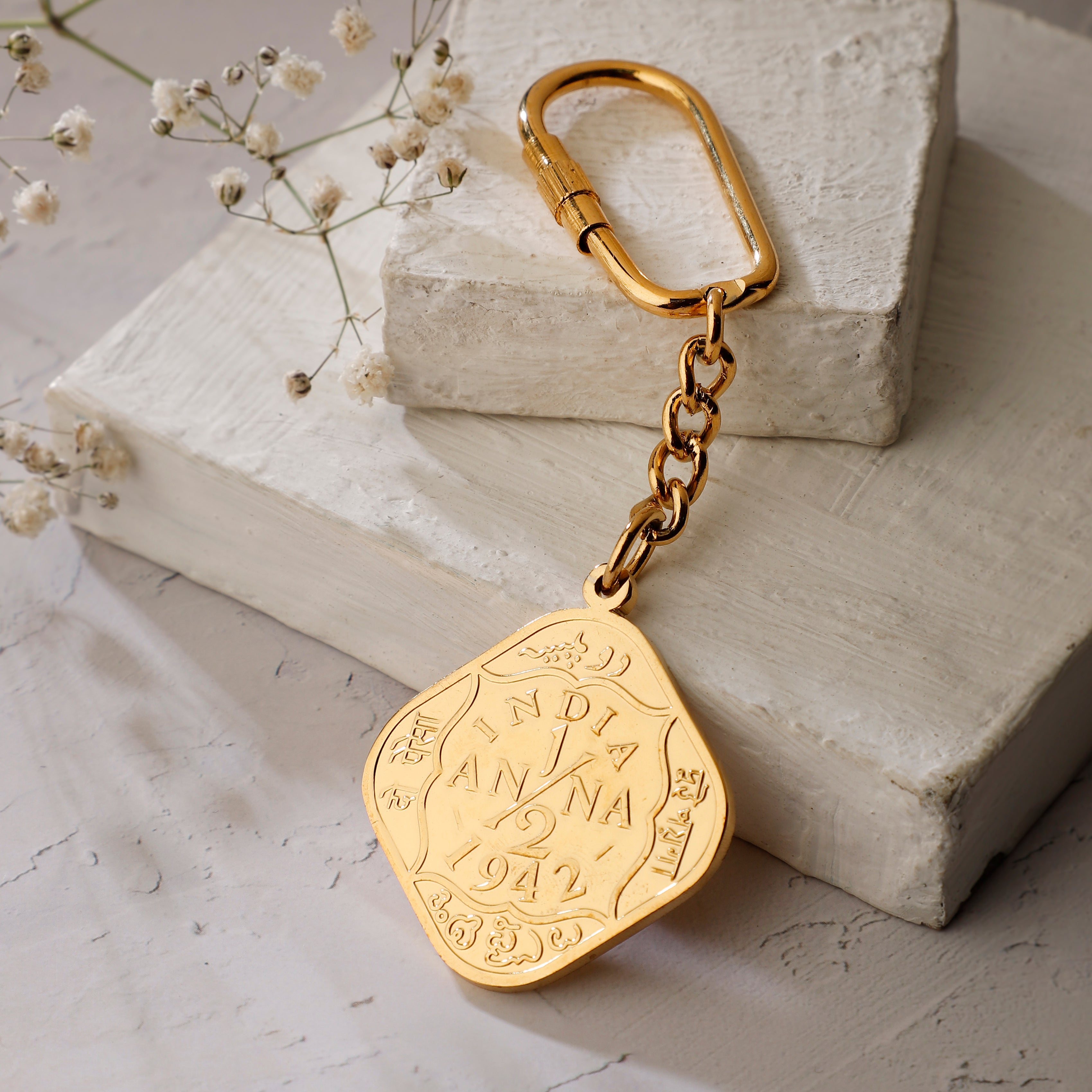 Keychain Half Anna - Goldplated