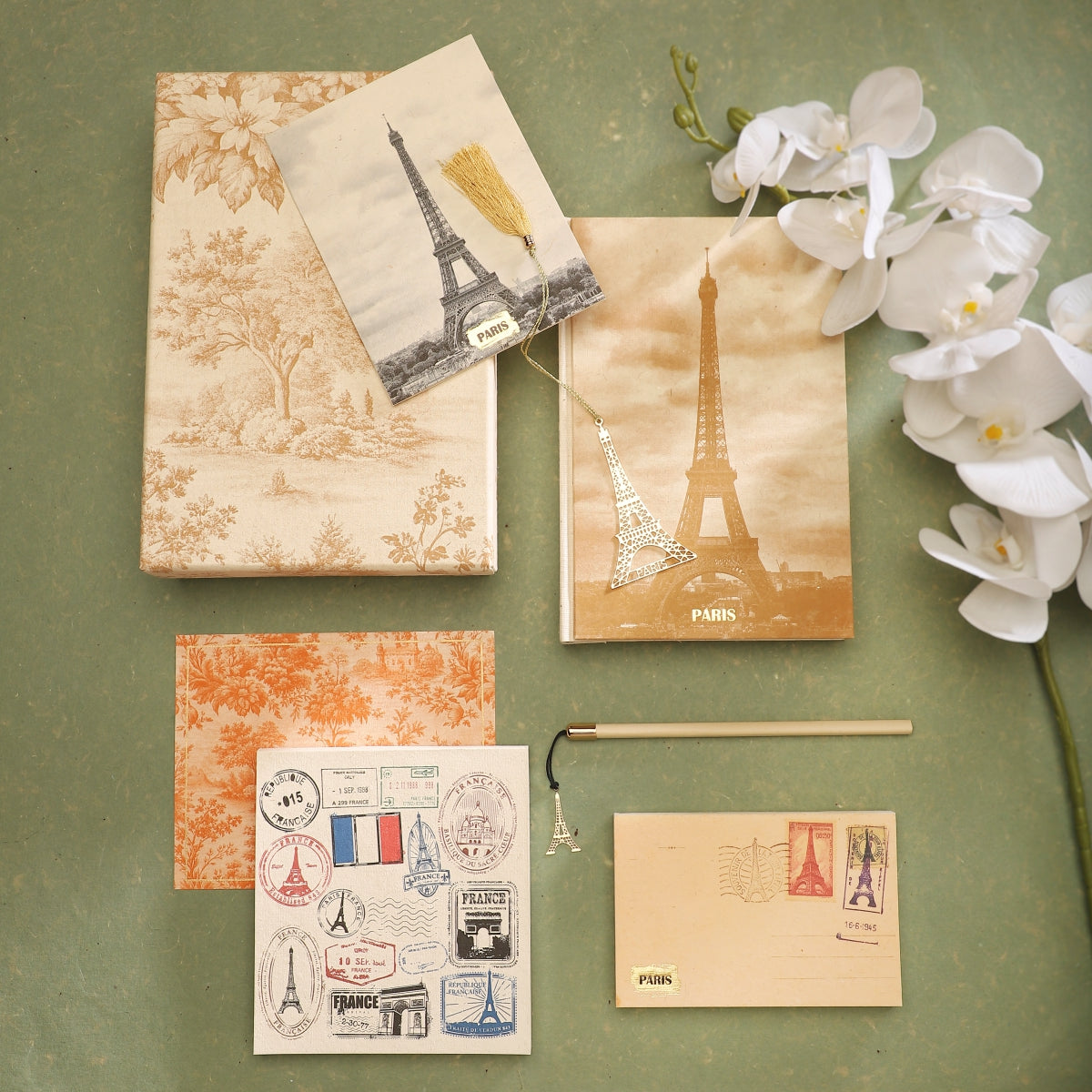 Gift Box - Paris Theme | Anand Prakash