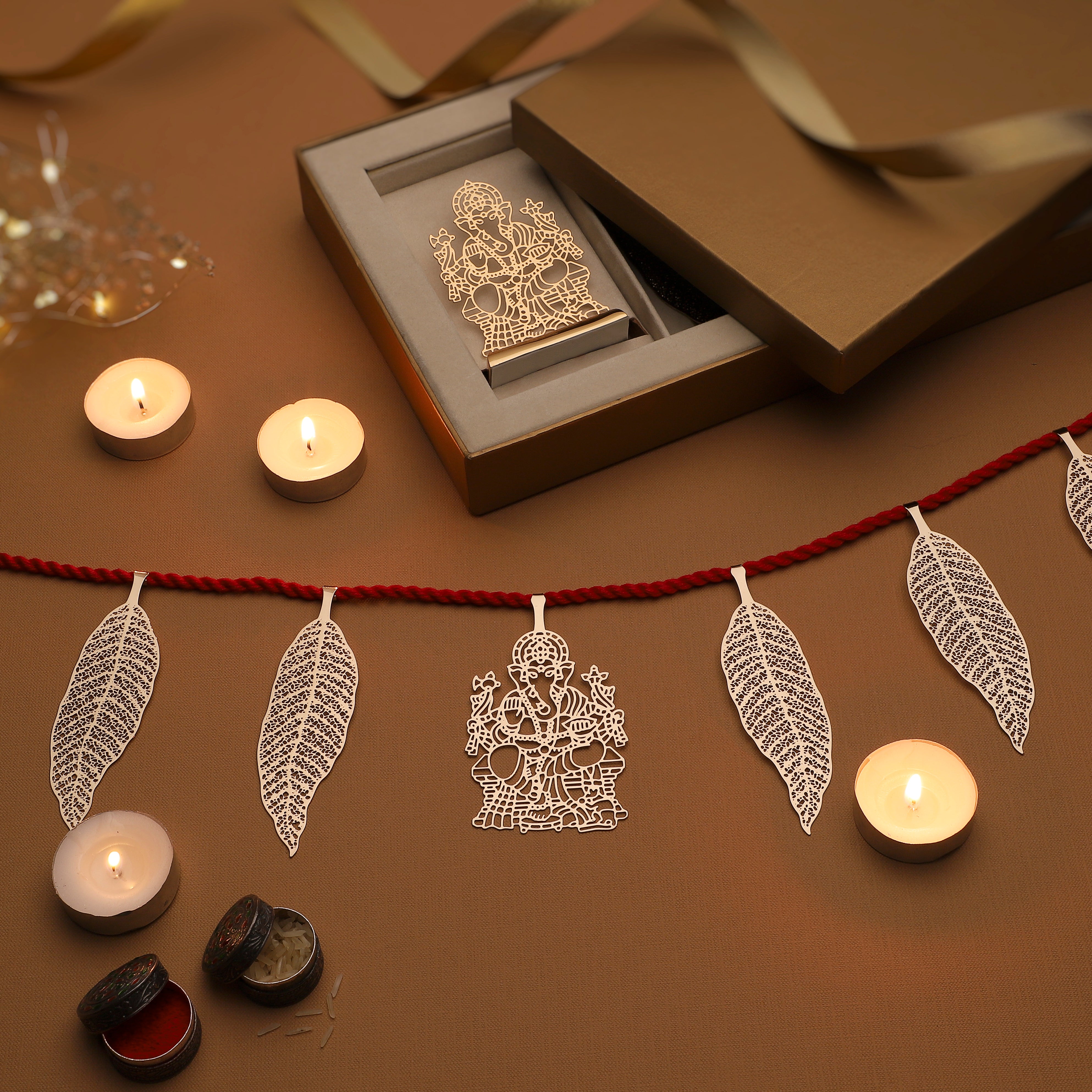 Gift Set - Sri Ganesha & Door Hanging | Anand Prakash