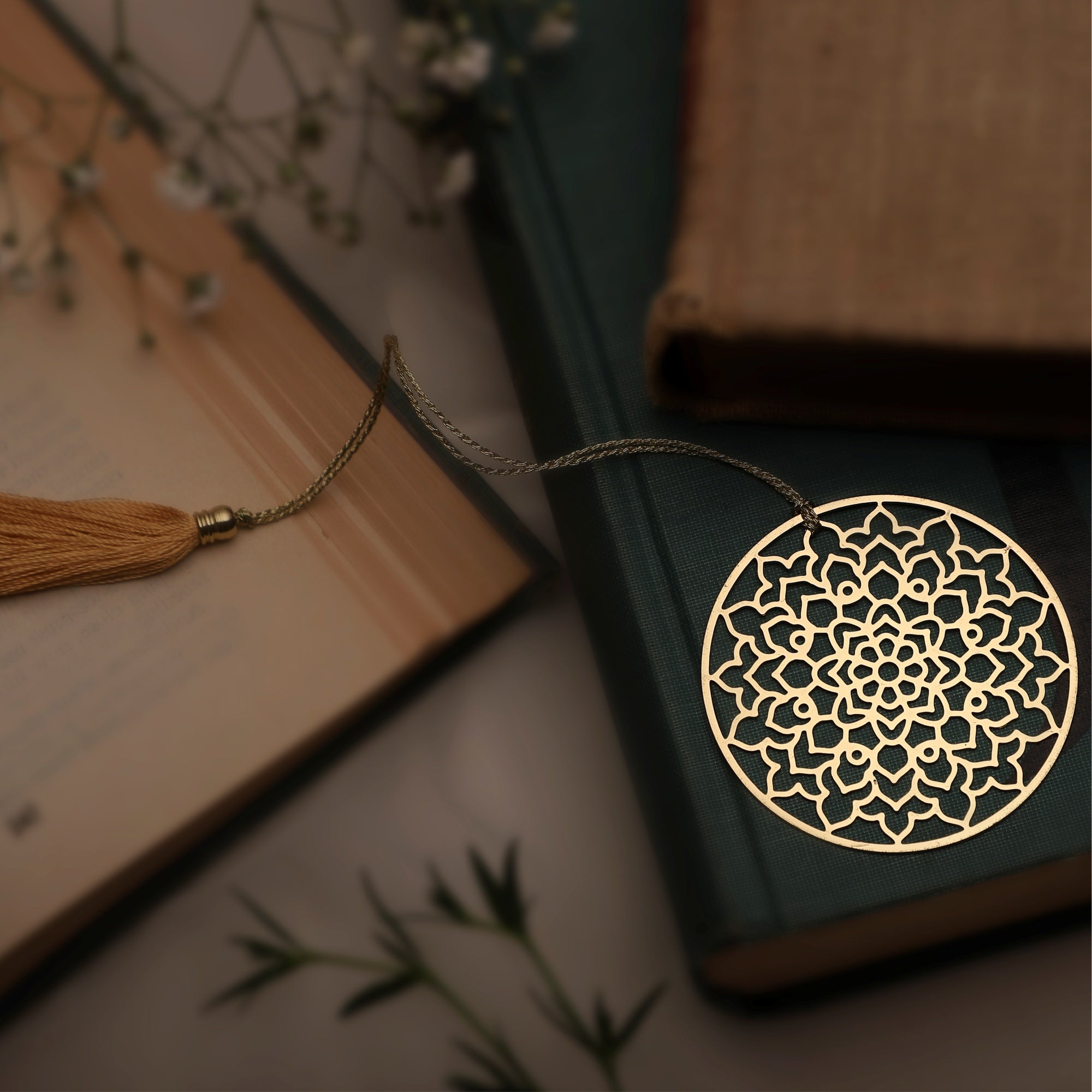 Bookmark Amer Flower | Anand Prakash