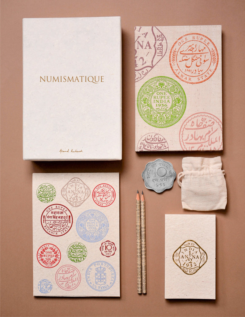 Numismatique Box Off-white - Ten Paise
