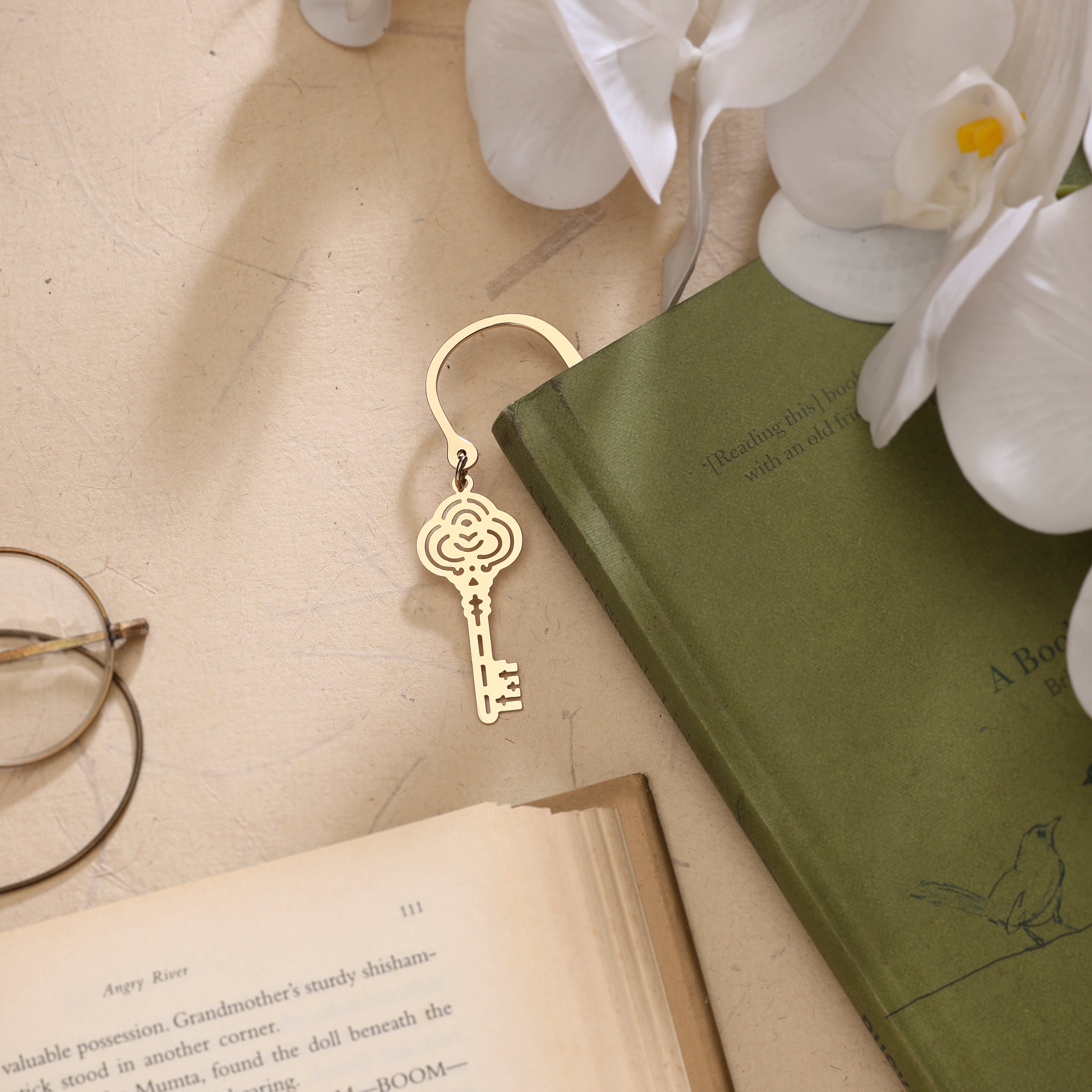 Bookmark Hook Design - Key