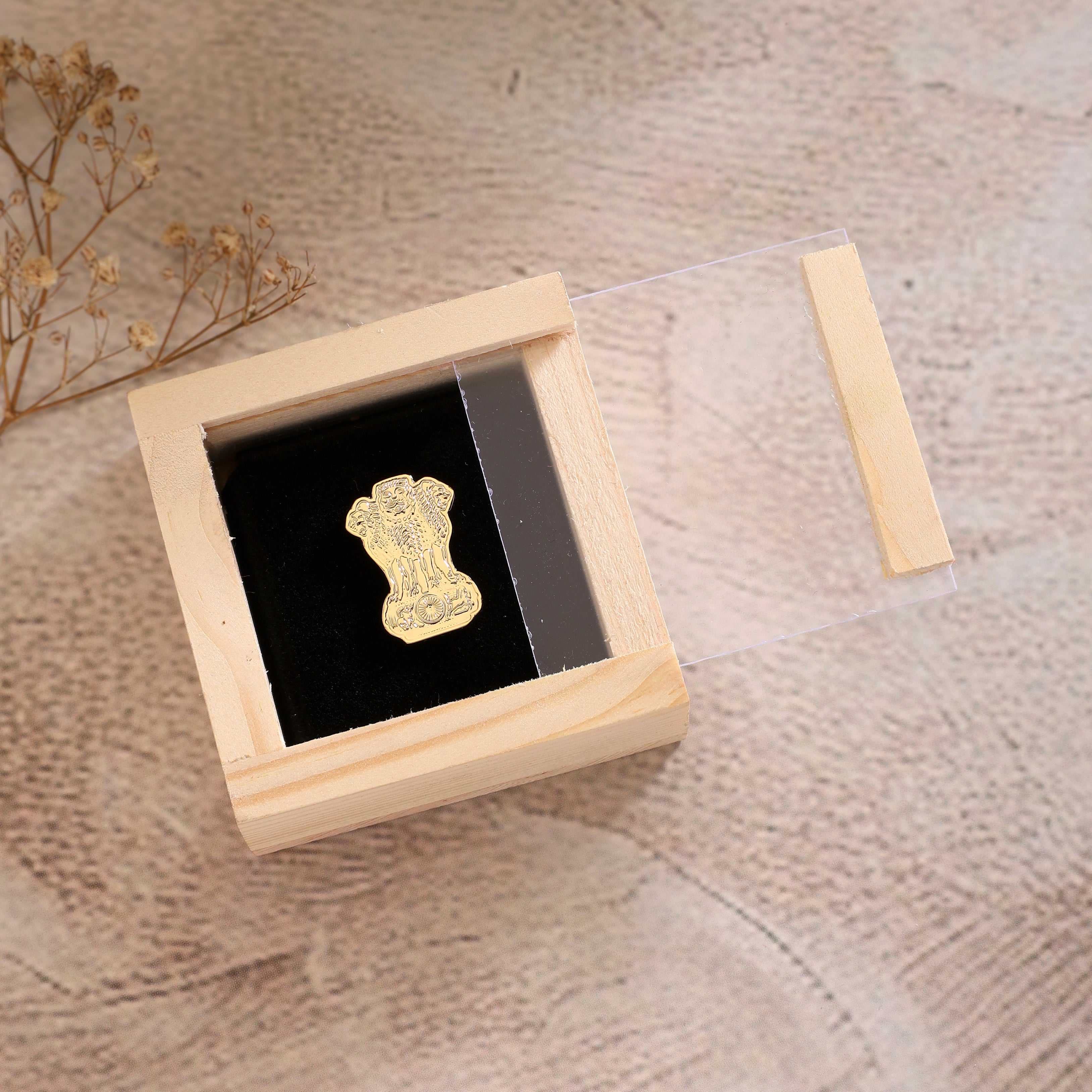 Lapel Pin - Sarnath Lion Capital - Goldplated