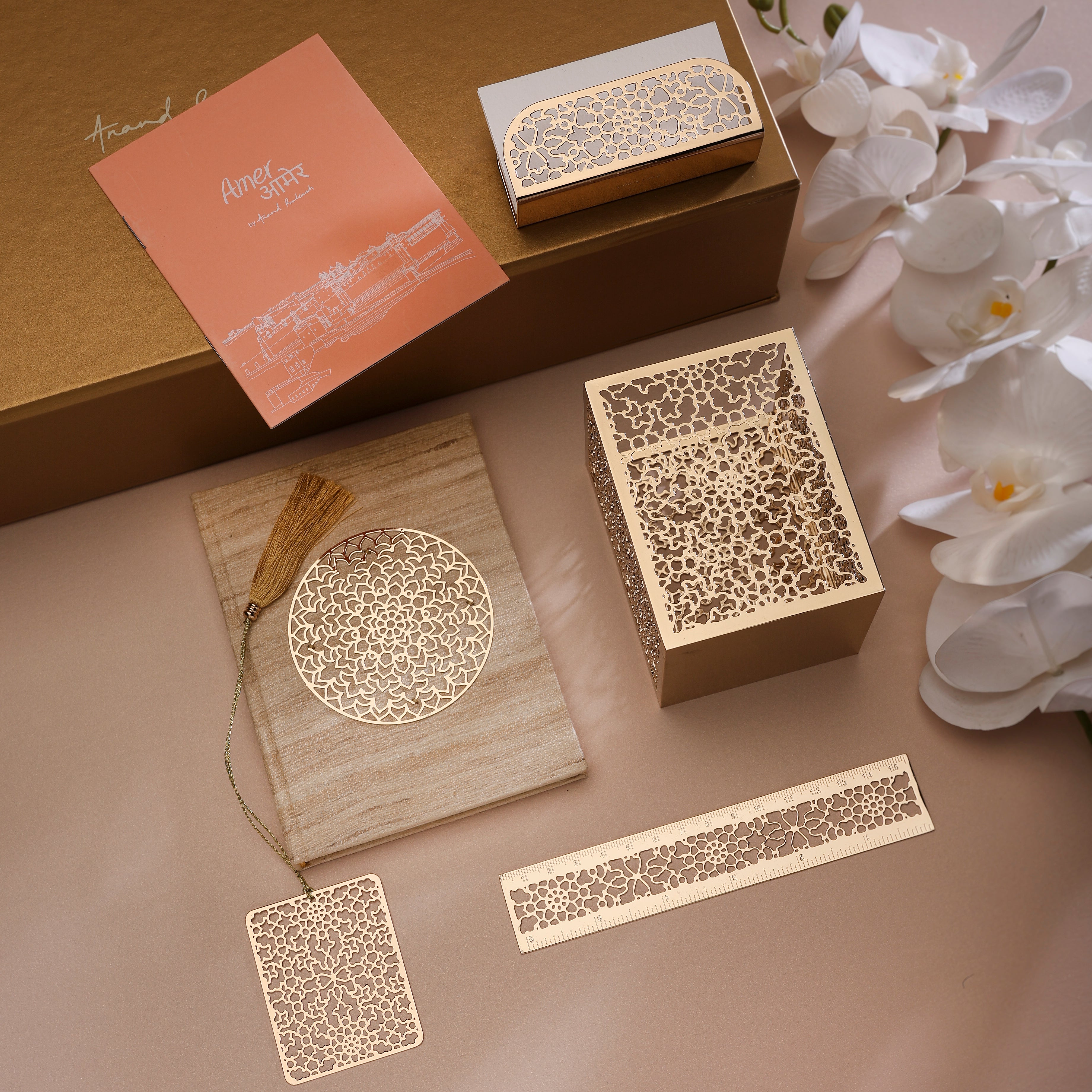 Amer Luxe Office Accessory Gift Box