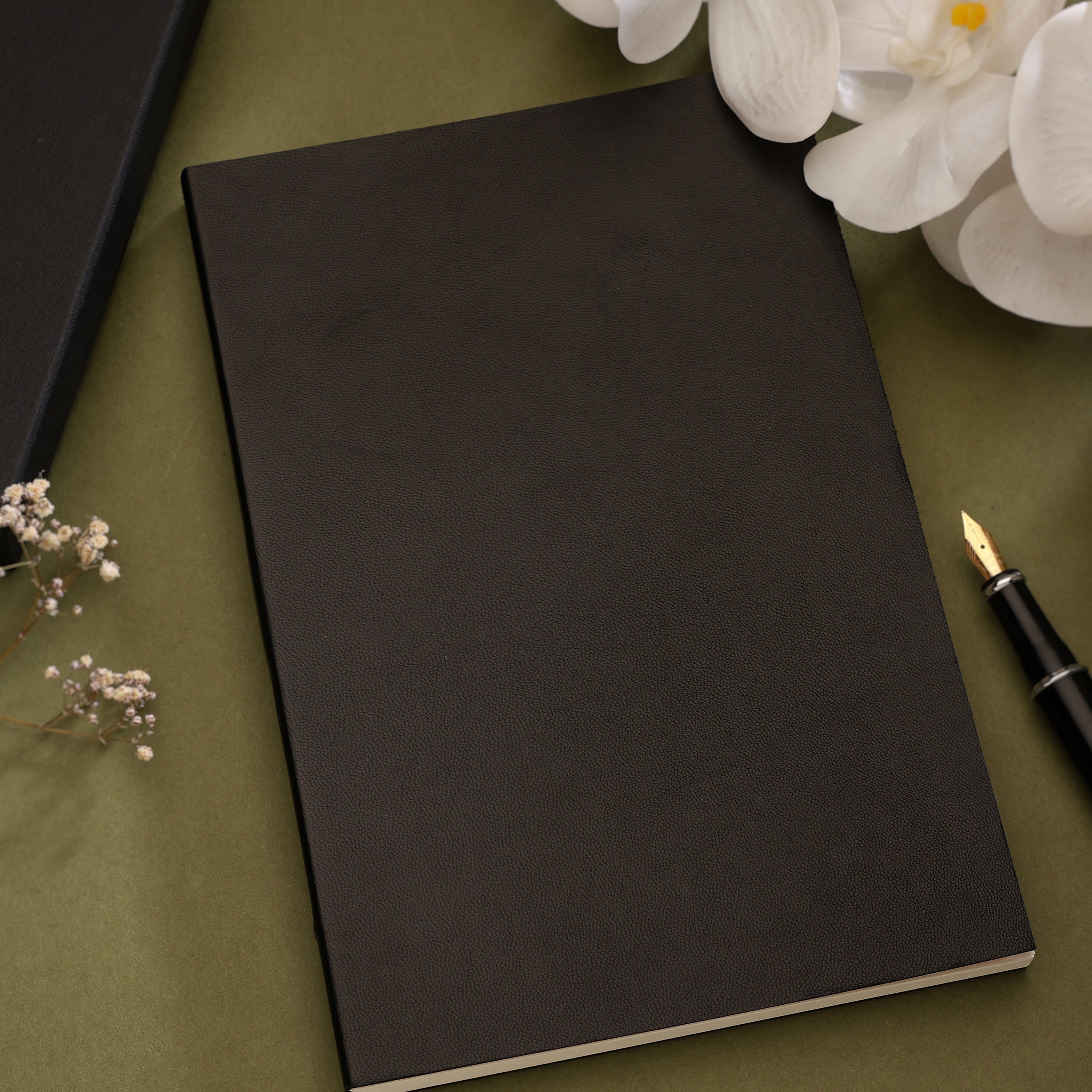 Eterna Leather Journal – Softbound | A5