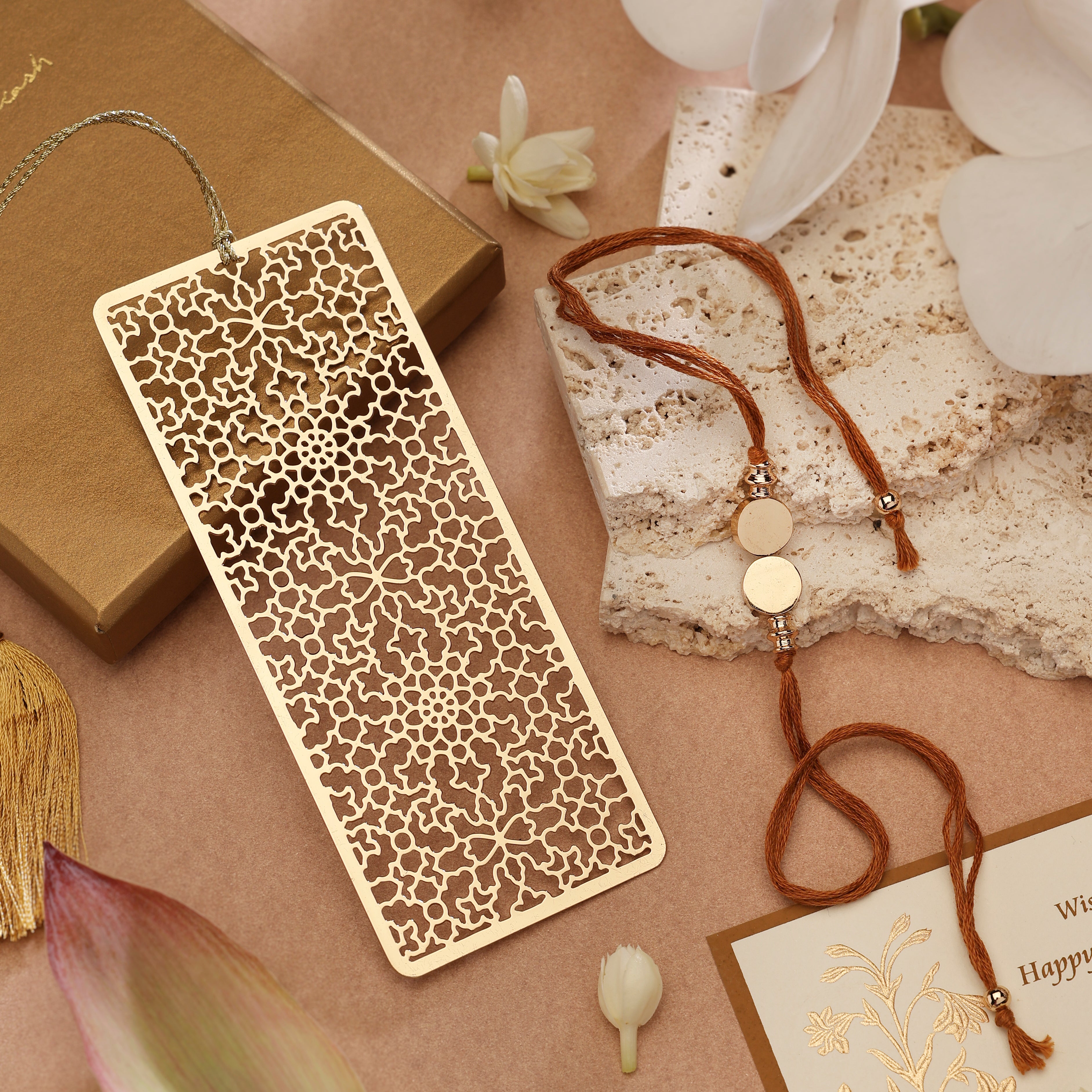 Rakhi Gift Box - Bookmark Amer Mesh