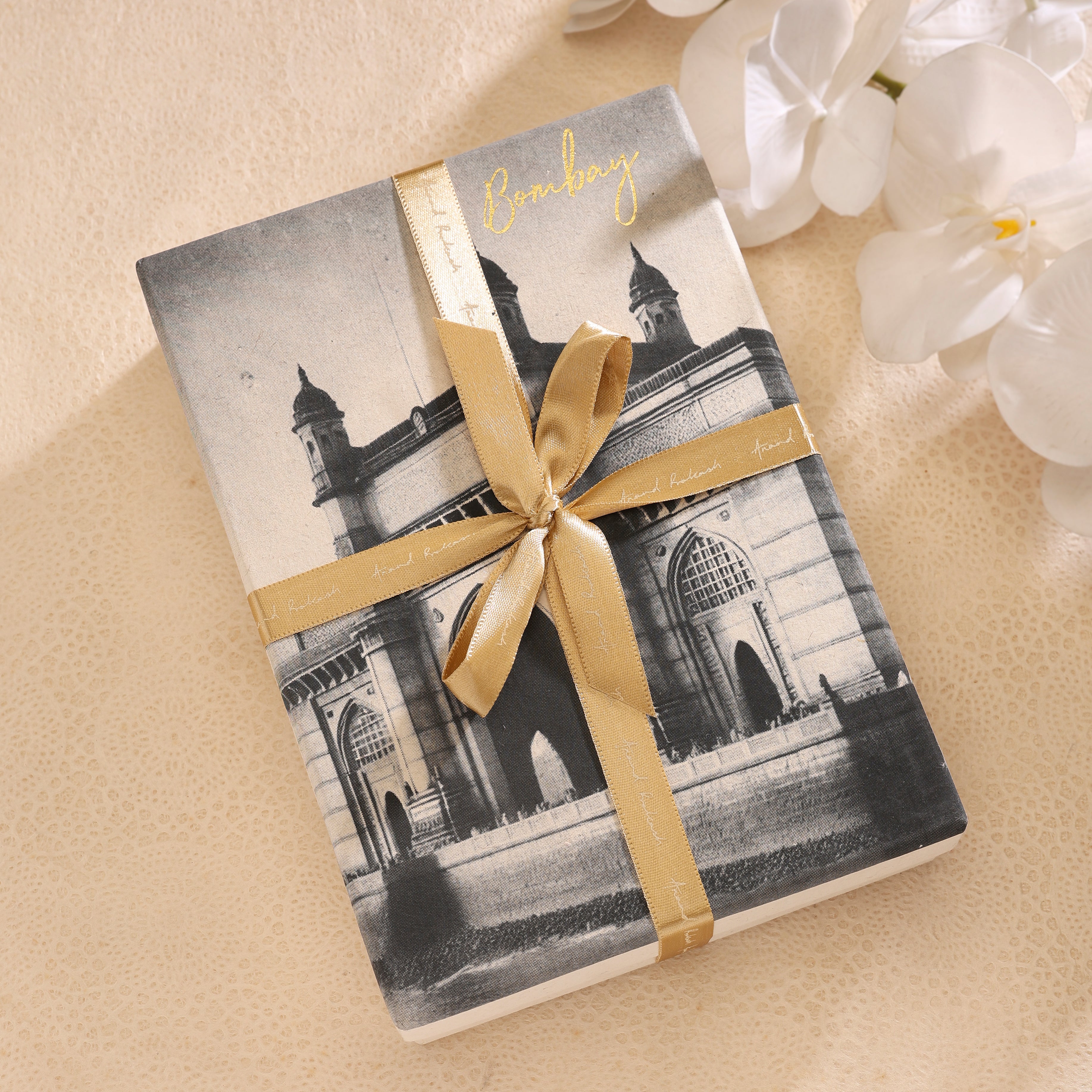 The Vintage Bombay Gift Box