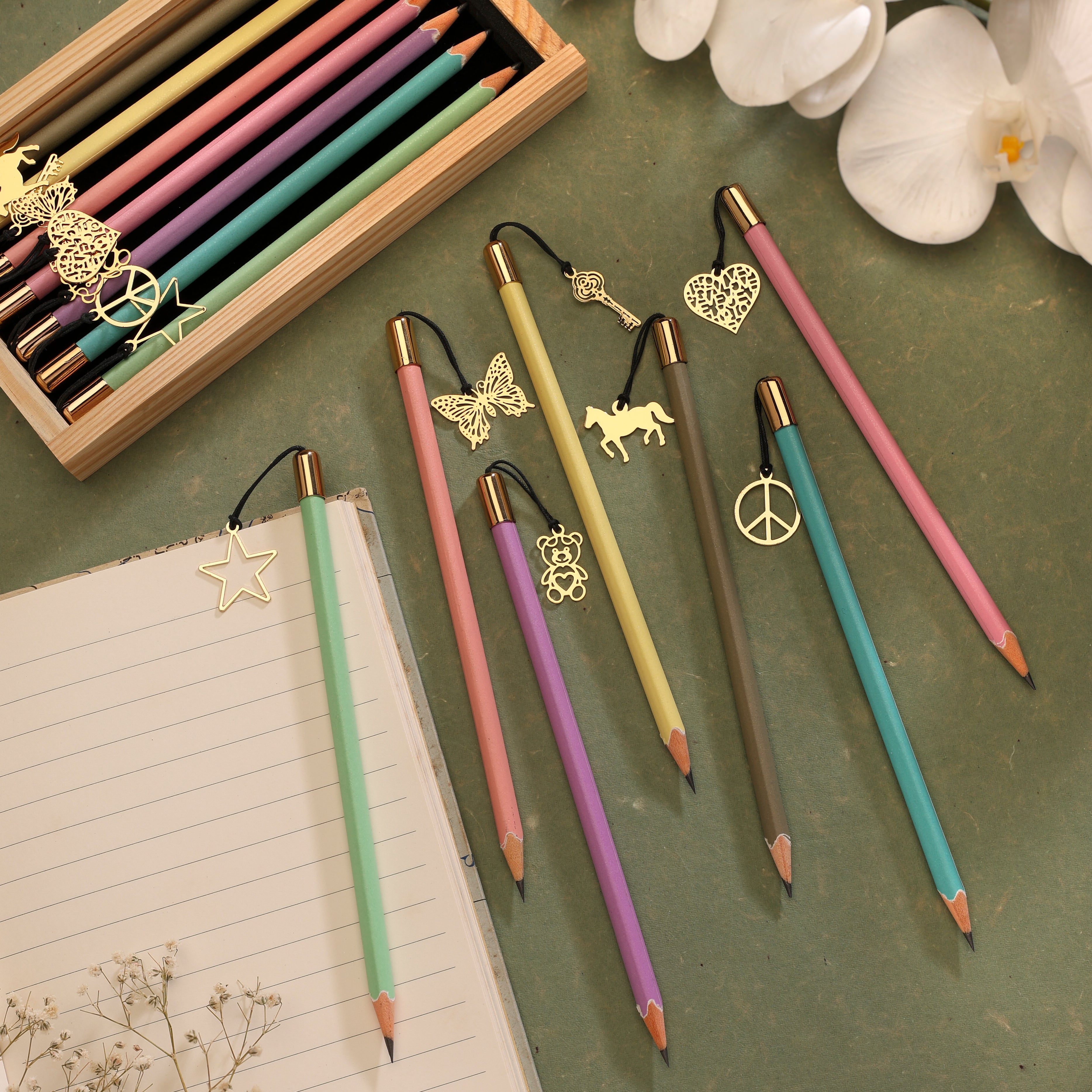 Pastel Tales Pencil Set