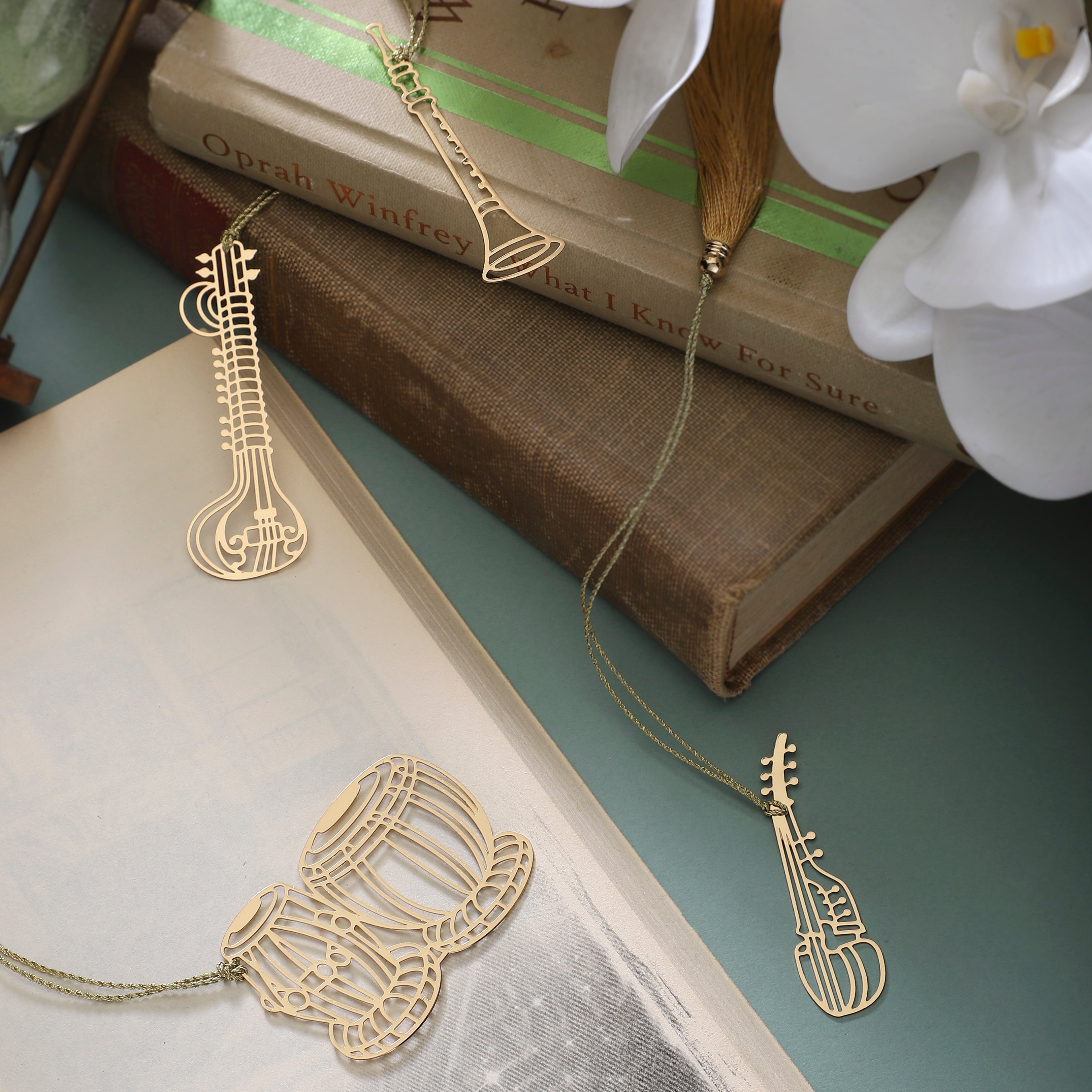 Bookmark: Musical Instruments | Anand Prakash
