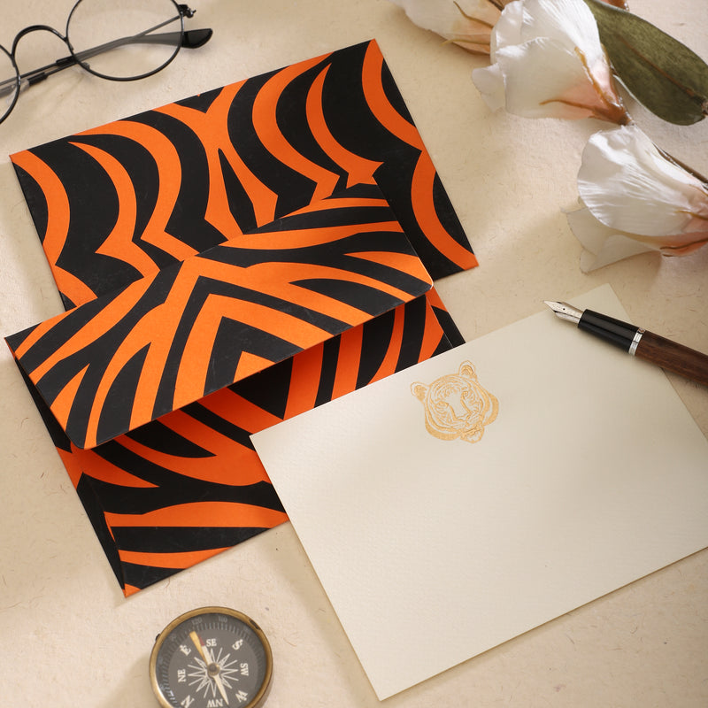 Gift Box - Tiger Stripe Theme