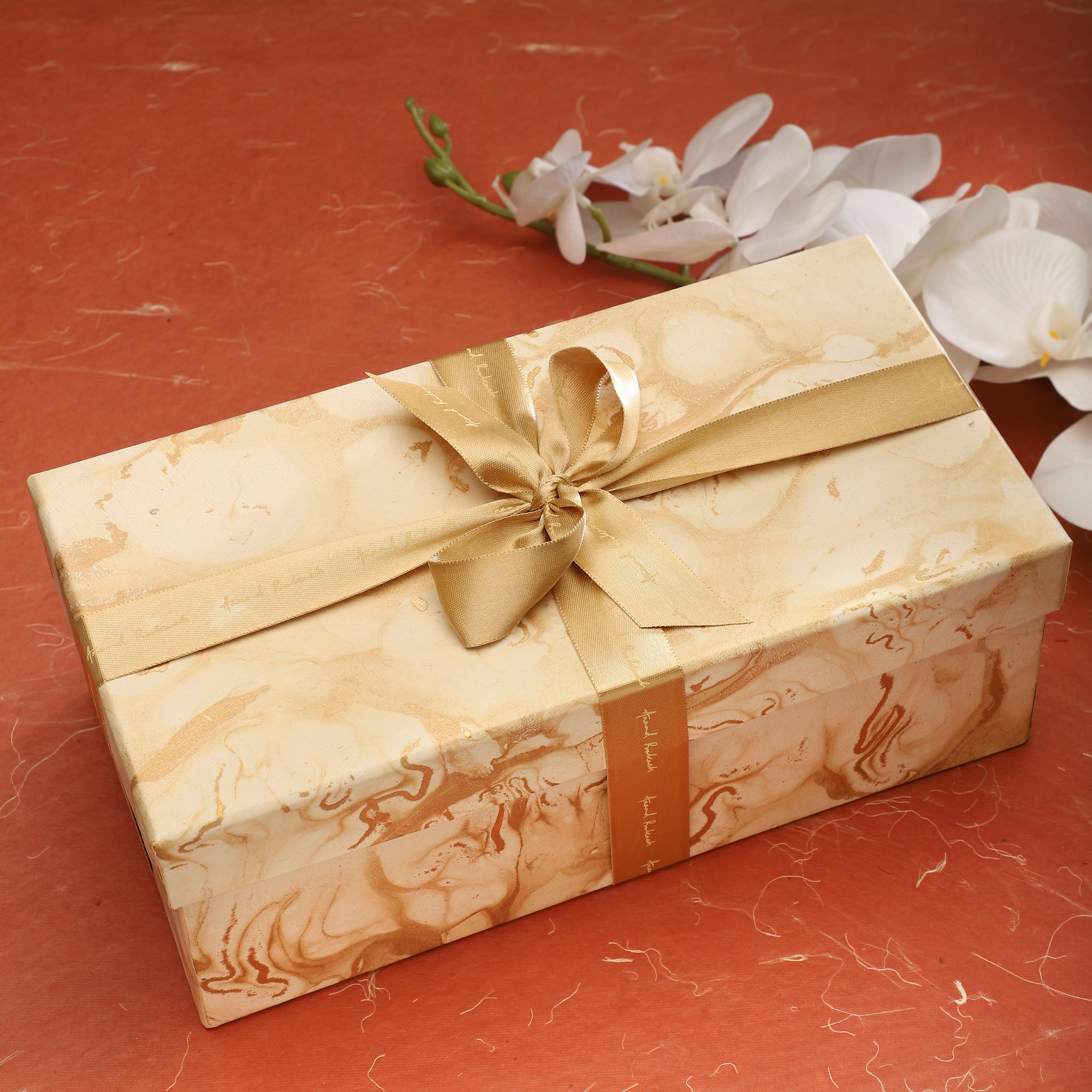 Gift Box For A Reading Enthusiast | Anand Prakash