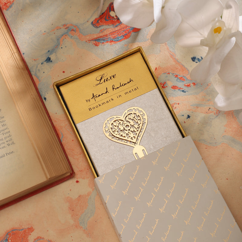 Bookmark Clip Design - Layered Heart