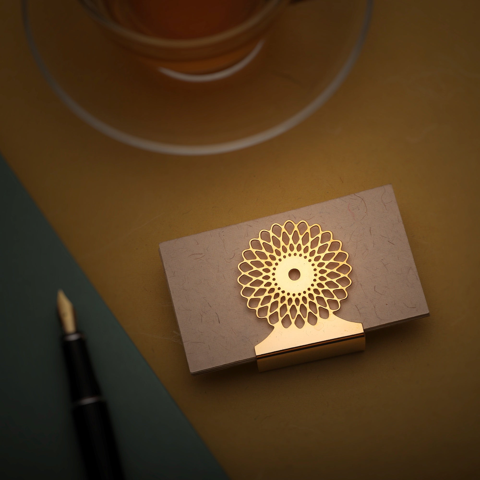 Business Card Holder Hypo