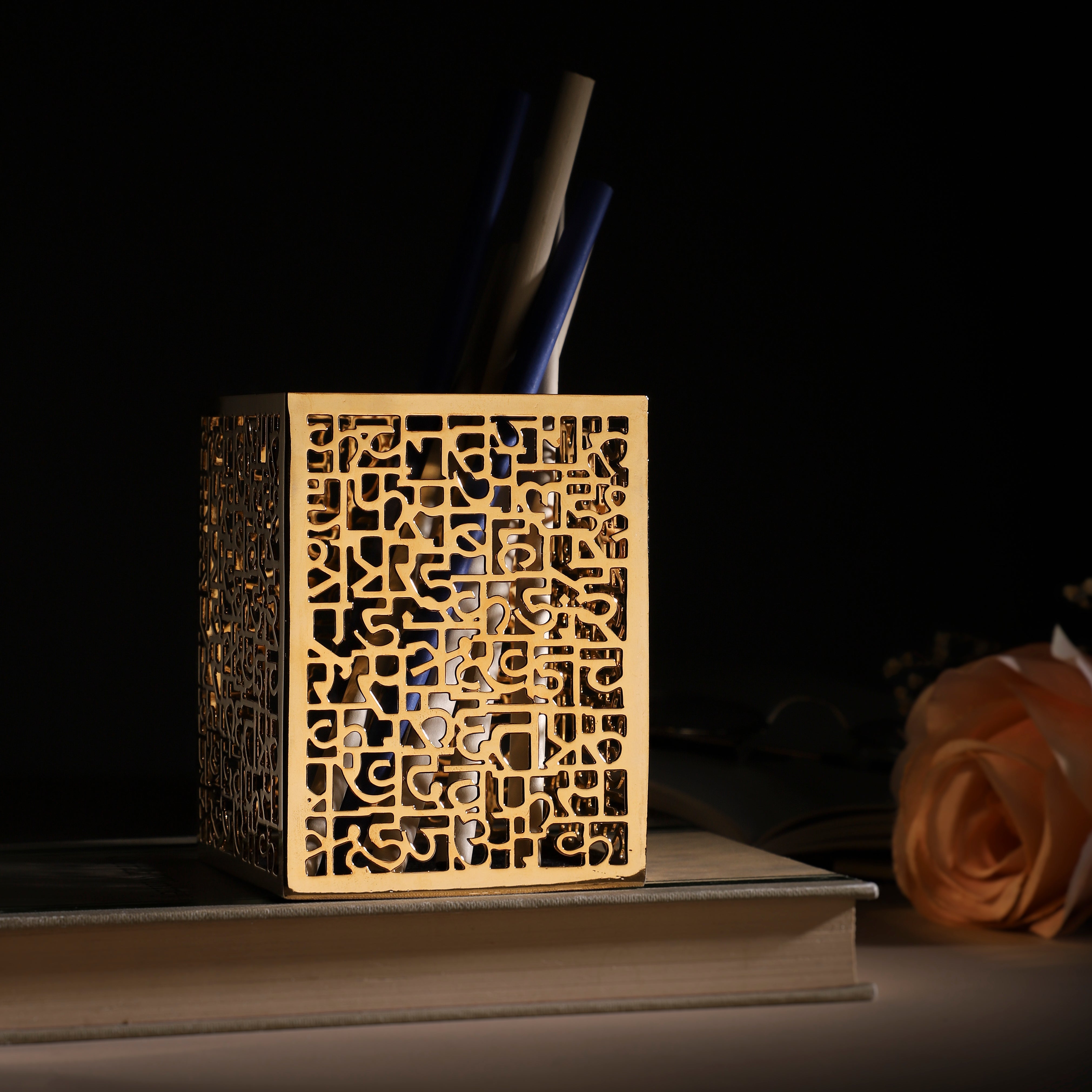 Pen Holder Scriptum